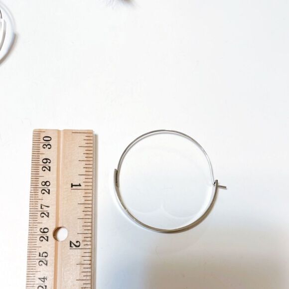 Minimalist hoop earrings #430 - Picture 5 of 6